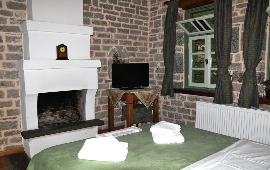 Hotel Pantheon à Papingo Extérieur photo