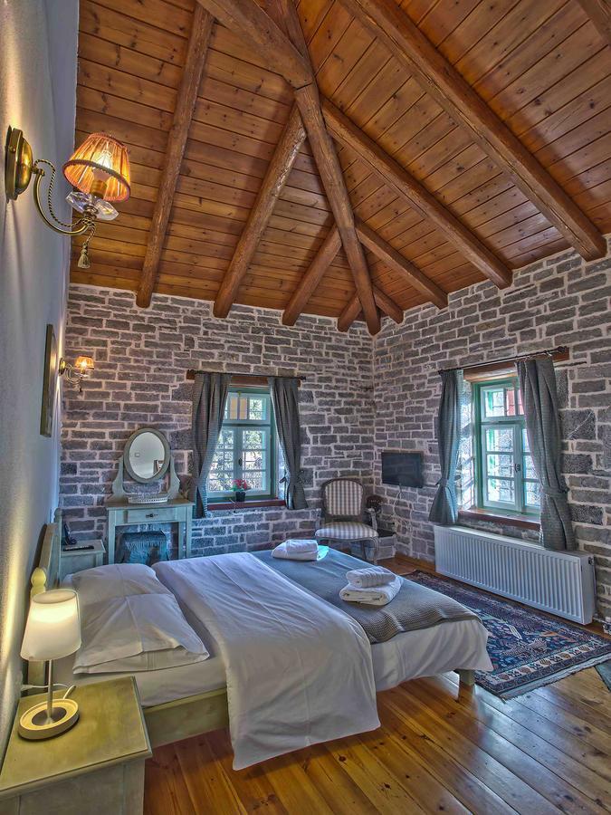 Hotel Pantheon à Papingo Extérieur photo