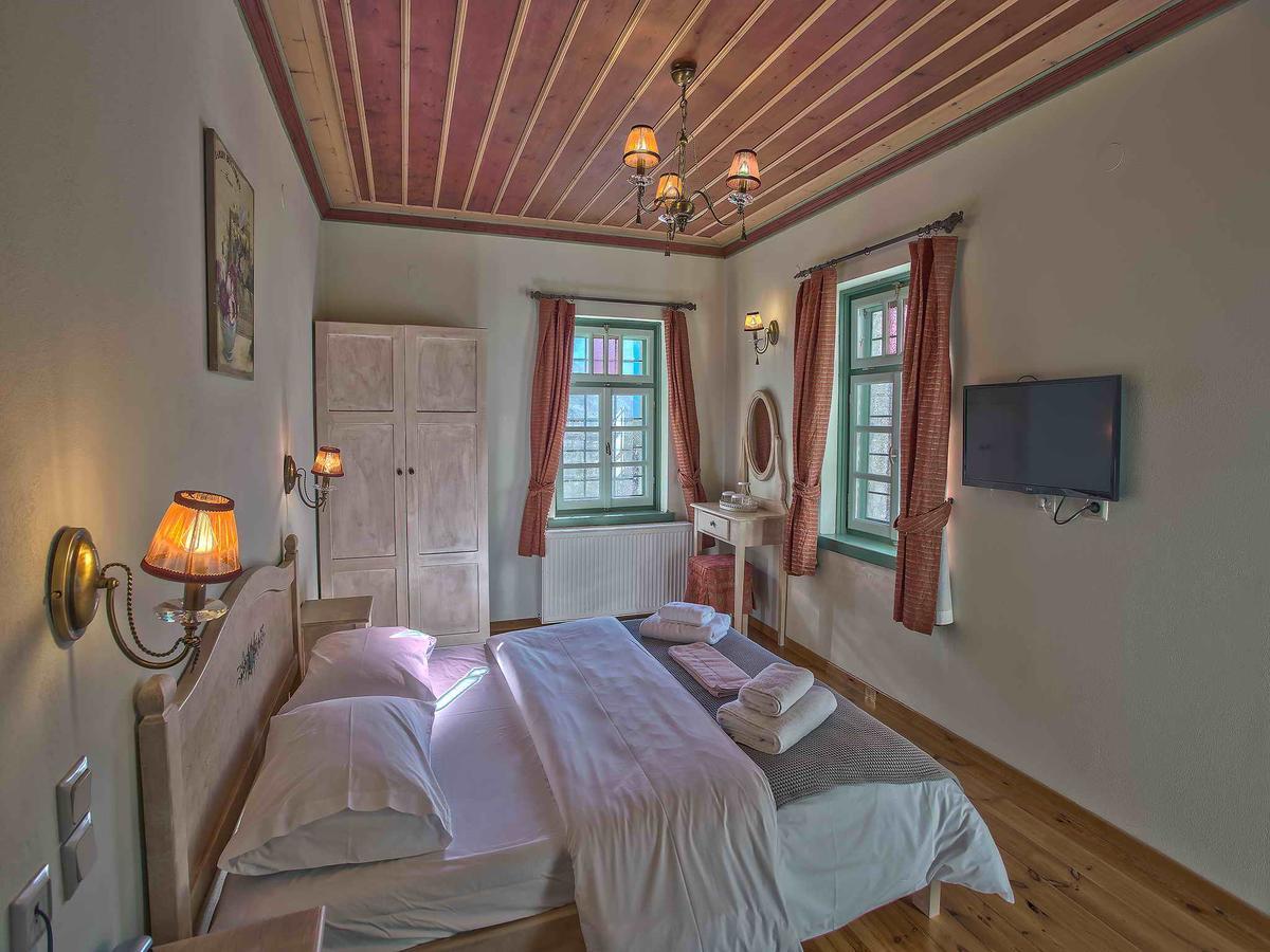 Hotel Pantheon à Papingo Extérieur photo