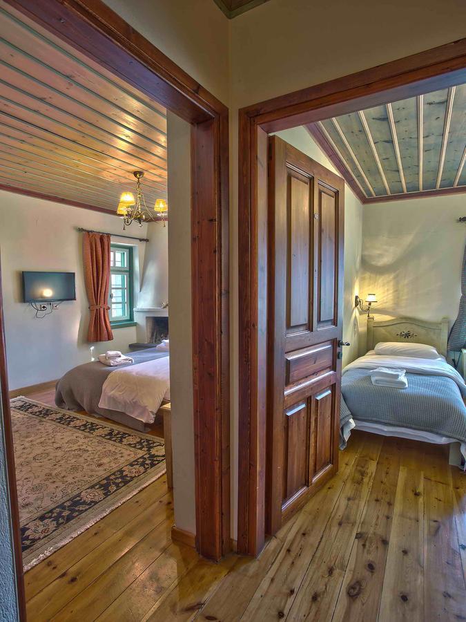 Hotel Pantheon à Papingo Extérieur photo