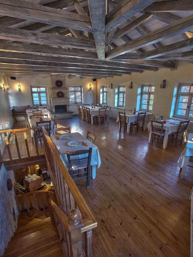 Hotel Pantheon à Papingo Extérieur photo